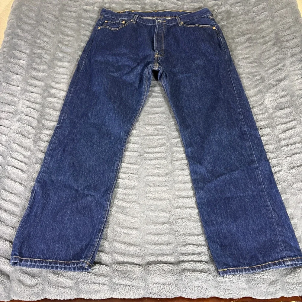 Levis 501 Mens Dark Wash Straight Leg Button Fly Denim Jeans 40x32 Fits 40x30